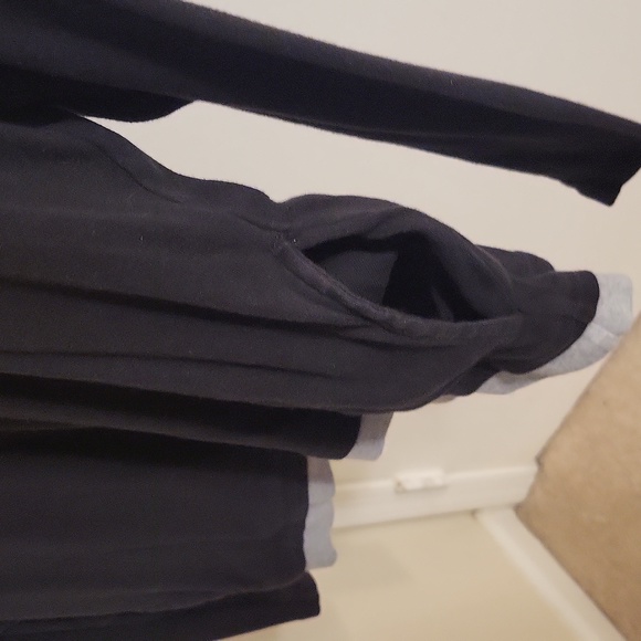 Kim Rodgers hoodie gray and black nwot - Picture 5 of 5